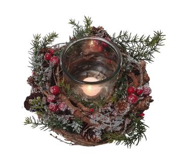 Preview: Weihnachtskranz mit Glas Windlicht und roten Beeren 22cm